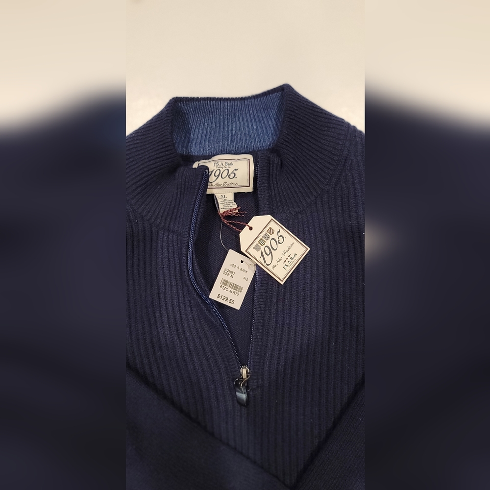 Jos A Bank 1/4 zip Navy Sweater Size XL Brand New